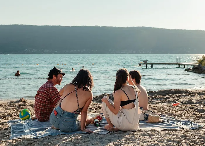 Camping Routes du Monde ATC Veyrier du Lac - Annecy