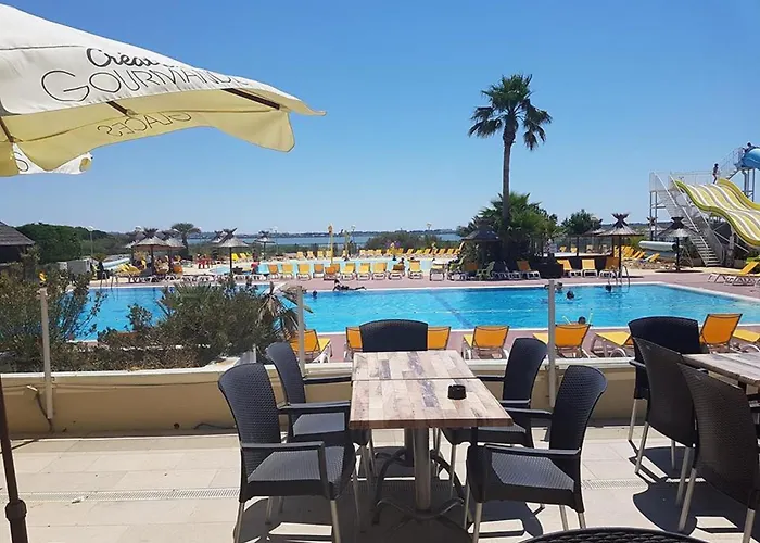 Modèle d'exception, 3 ch, 2 sdb, 43m2 - proche parc aquatique