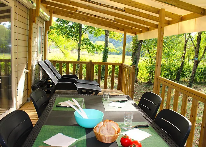 Camping Vert Lavande
