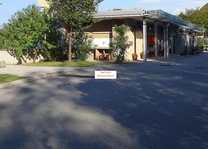 Kamp Tura- Camping Pitch Only