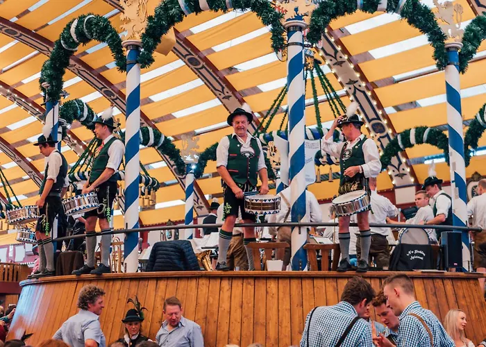 Munich Oktoberfest Bavarian Camping Village with breakfast&welcome beer