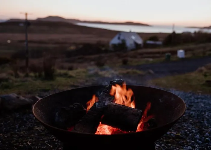 The Sleepy Crofter Glamping - Achiltibuie