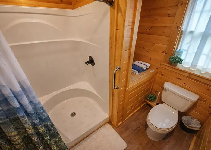 Al'S Hideaway Cabin And Rv Space, Llc