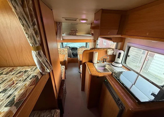 Camper Room Bunde