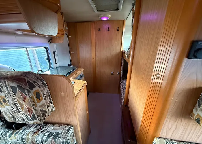 Camper Room Bunde