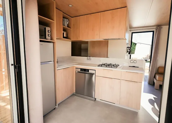 Camping Lou Broustaricq