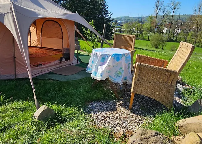 Beheizte Jurte Zelt Glamping Camping Winter Schlüchtern Hessen Main-Kinzig