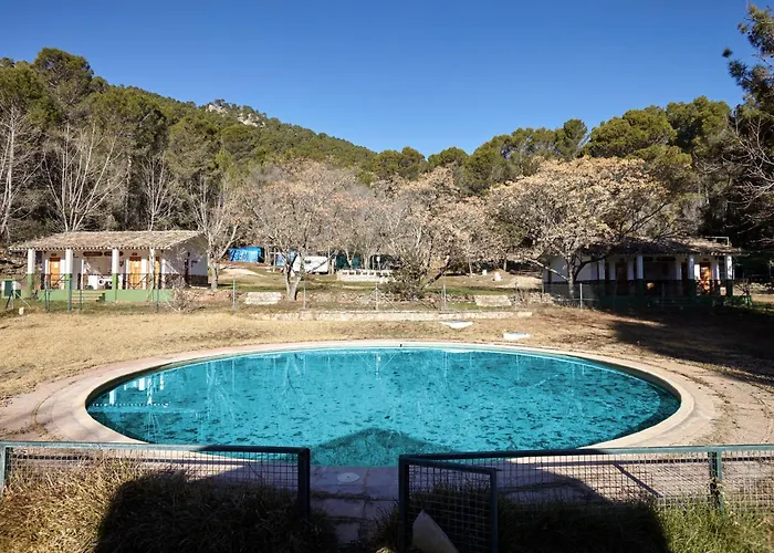 Camping Montillana con Bungalows
