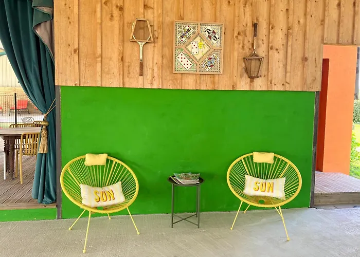 La roulotte CIRCUS des Grillots