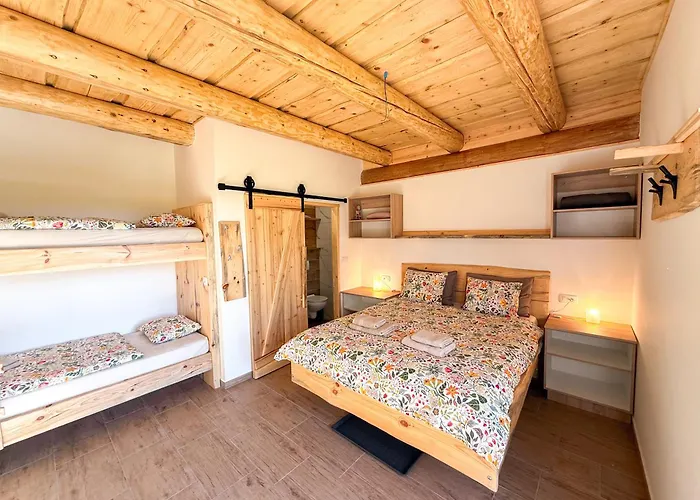 Village Vista - Mini Glamping Resort