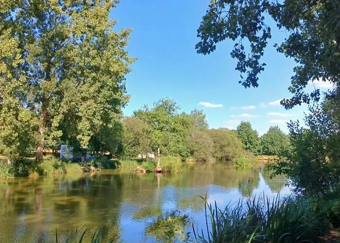 Les Rives De Bel Air - Hébergements - Camping - Caravaning
