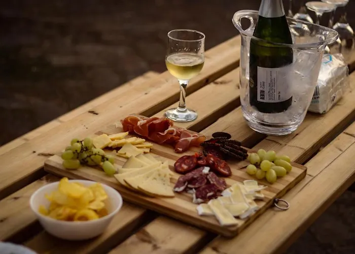 Haro San Vino Wine Fight Camping