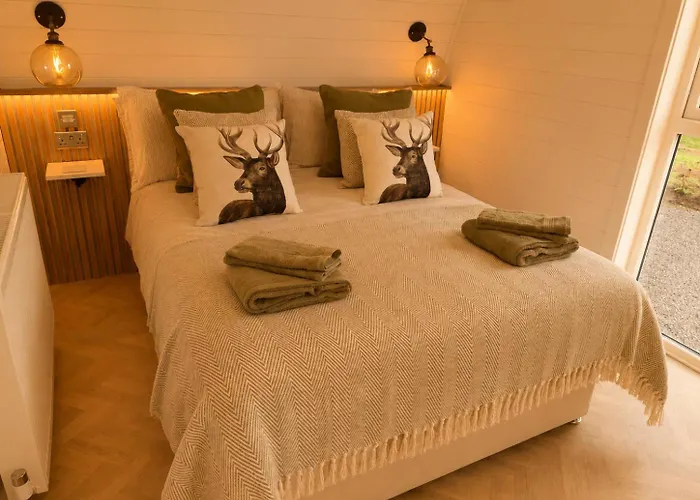 Leisure Lodges