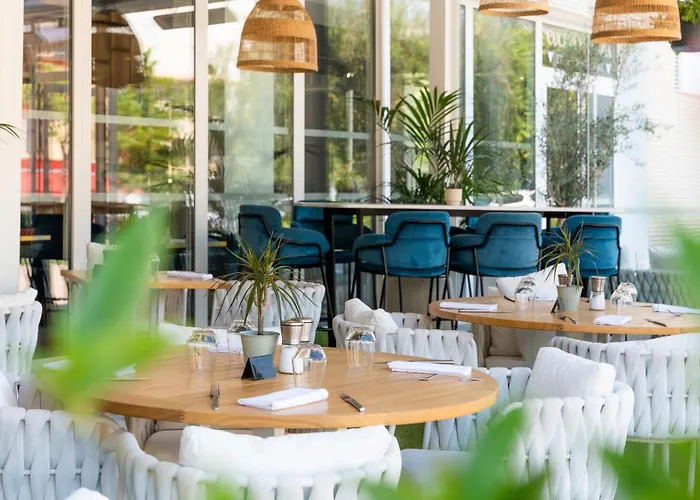 Hotel Indigo Cagnes-Sur-Mer By Ihg