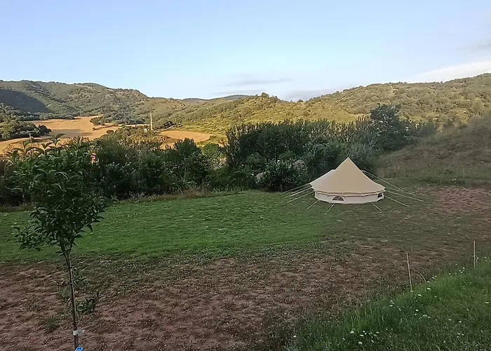 El Astial De Ezquerra - Camp