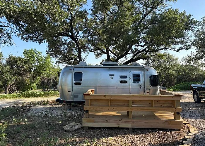Airstream Flying Cloud At Pennington Grove