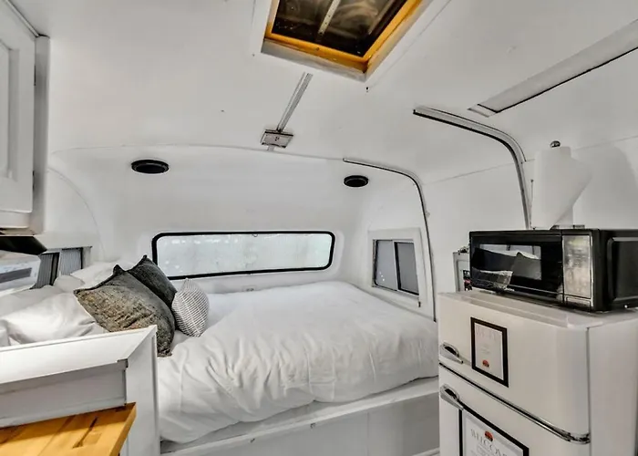 Rustic Roamer - Private Hill Country Rv Retreat