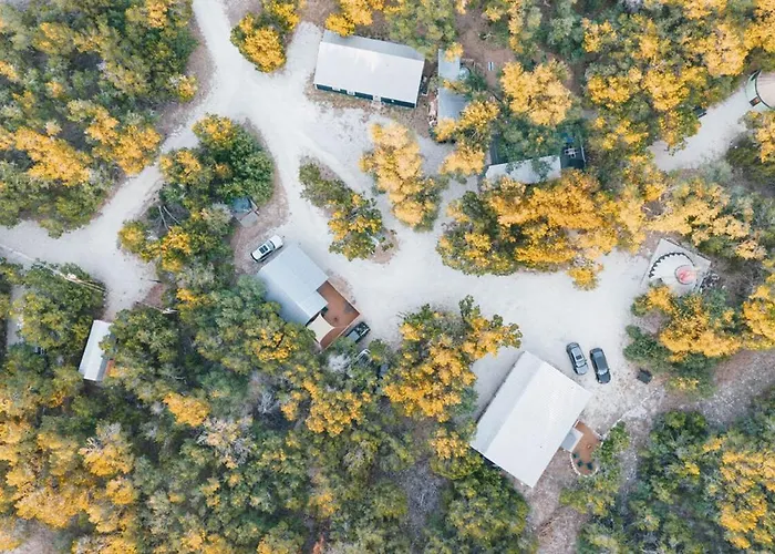 Rustic Roamer - Private Hill Country Rv Retreat