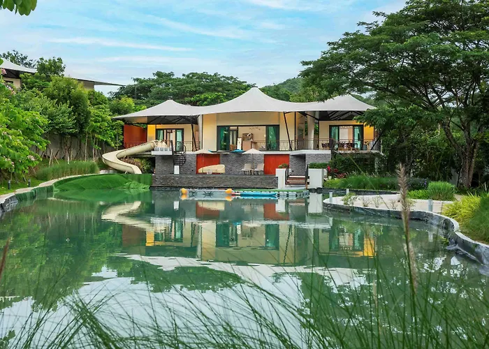 Te Mata Glamping Hotel Nong Nam Daeng