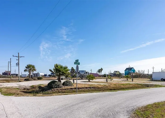 Rollover Bay Rv Spot #3 - Pull-Through 50/30 Amp