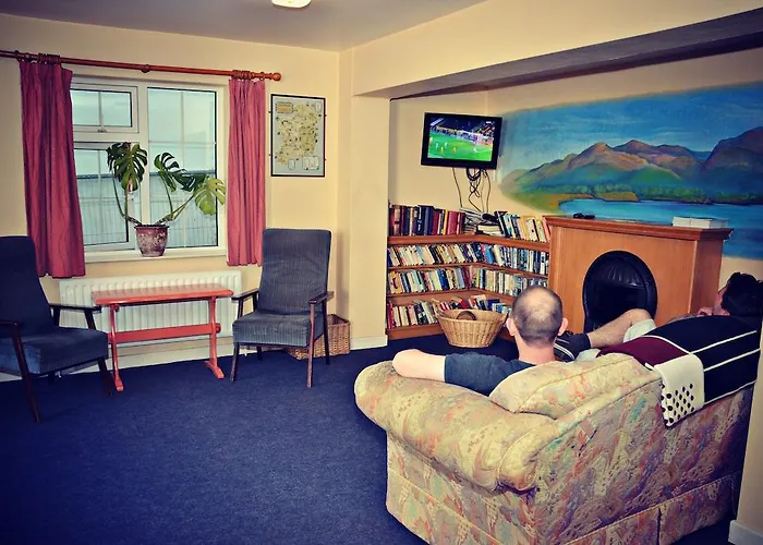 Neptune'S Hostel