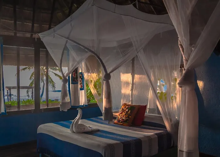 Hemingway Romantic Eco Resort