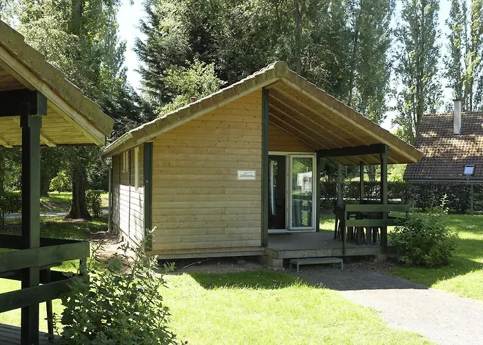 Camping Du Port De Plaisance
