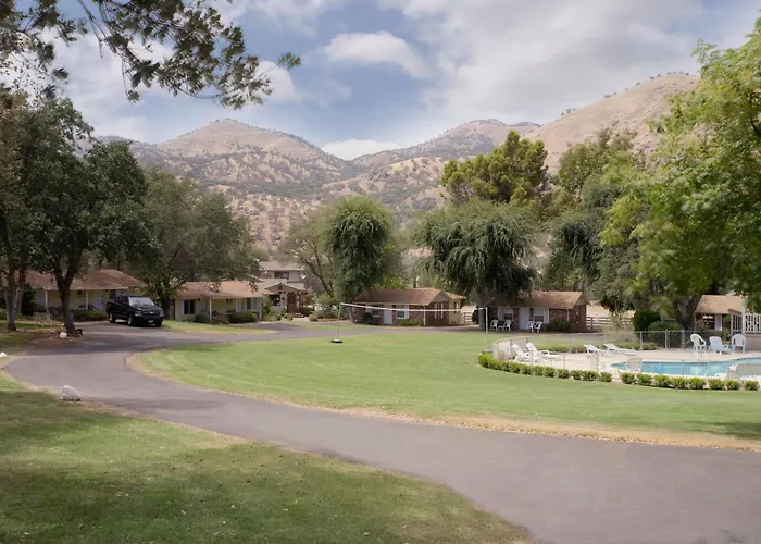 Lazy J Ranch Motel