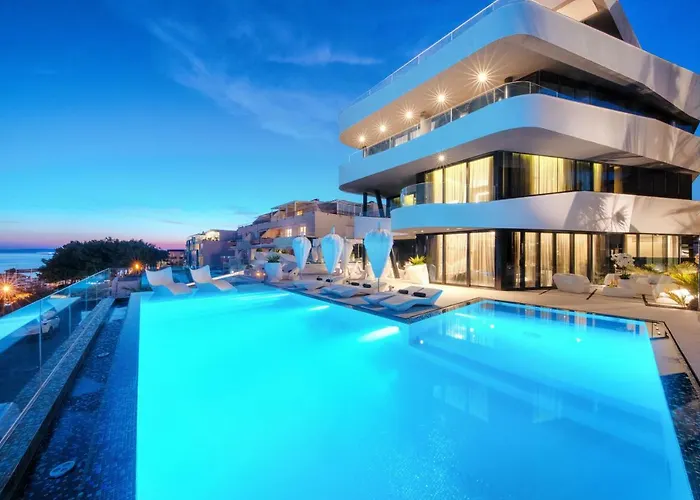Posh Residence Luxury Suites