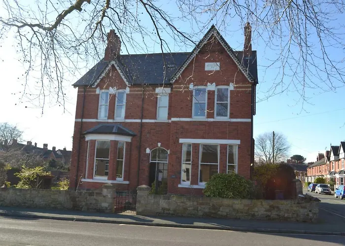 Chilton House