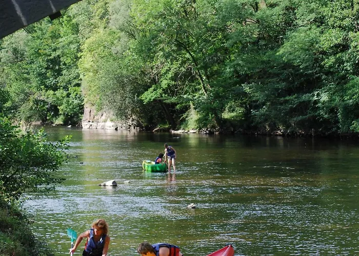 Camping Du Pont De St Gal