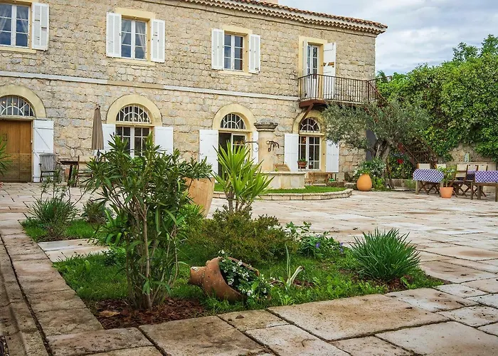 Bastide Du Castellet